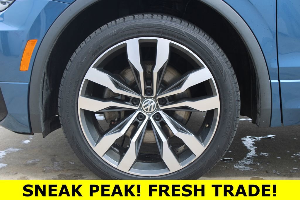 Used 2020 Volkswagen Tiguan SEL Premium R-Line image 33