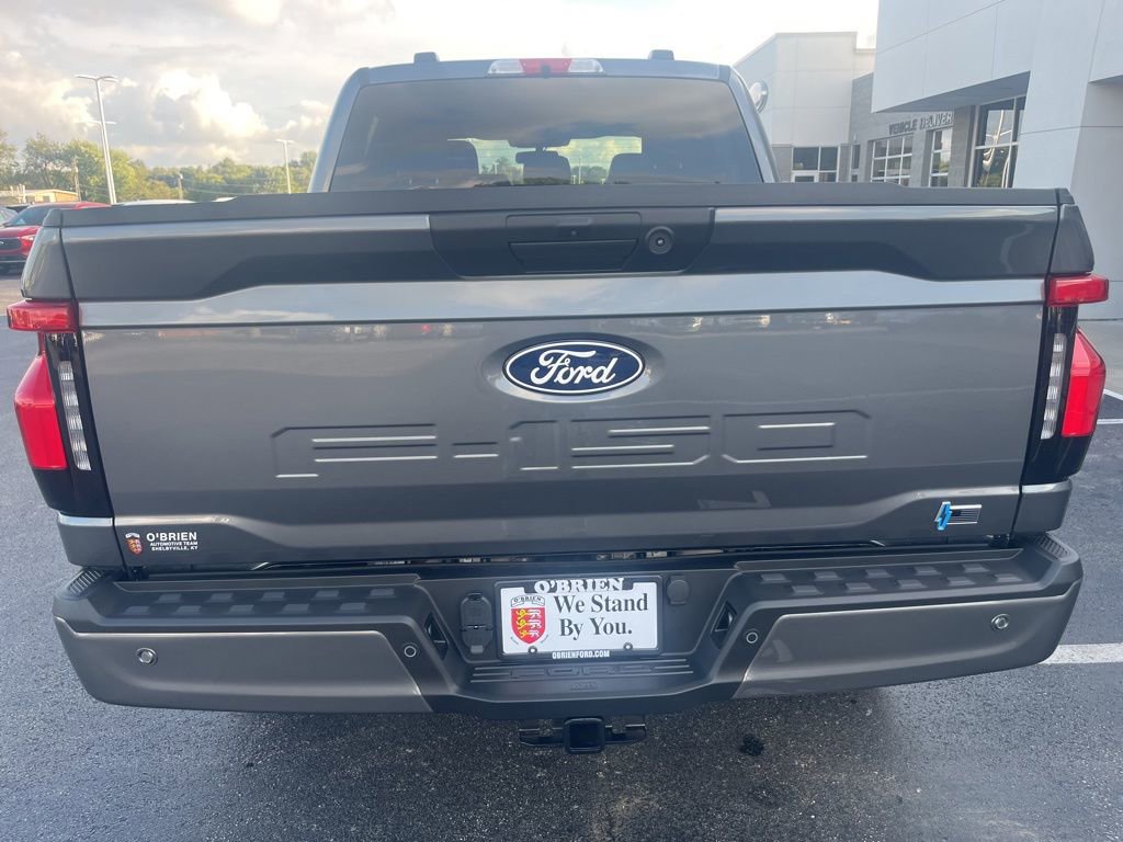 New 2025 Ford F150 Lightning Flash AWD/4WD image 4