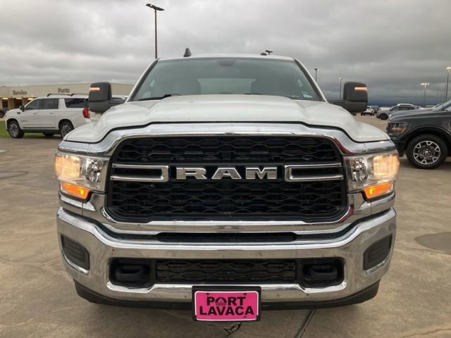Used 2024 RAM 2500 Tradesman w/ Chrome Appearance Group AWD/4WD image 3