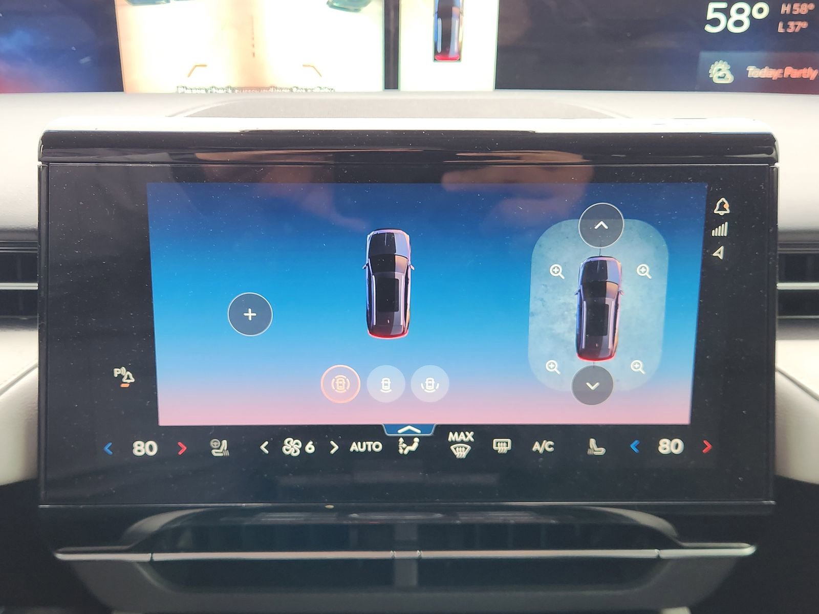 Used 2024 Lincoln Nautilus Premier image 20