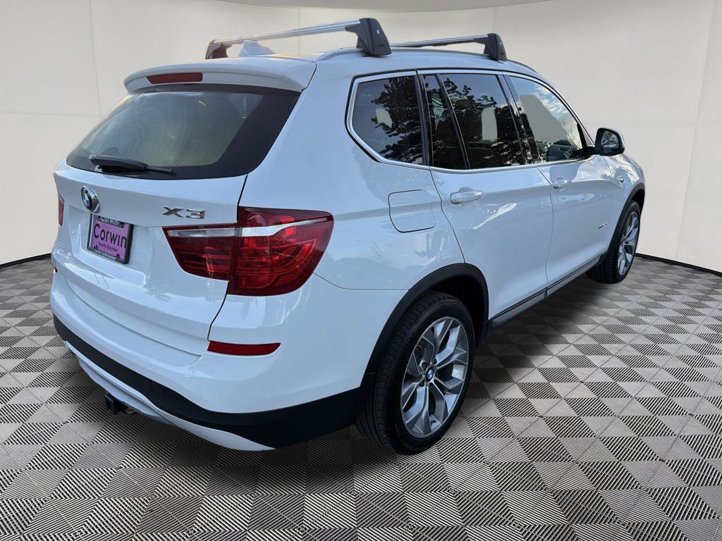 Used 2017 BMW X3 xDrive28i AWD/4WD image 8