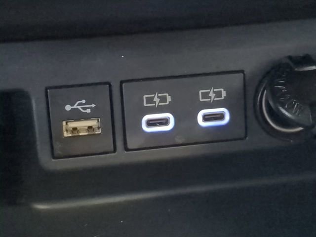 Used 2024 Toyota Highlander Platinum image 23