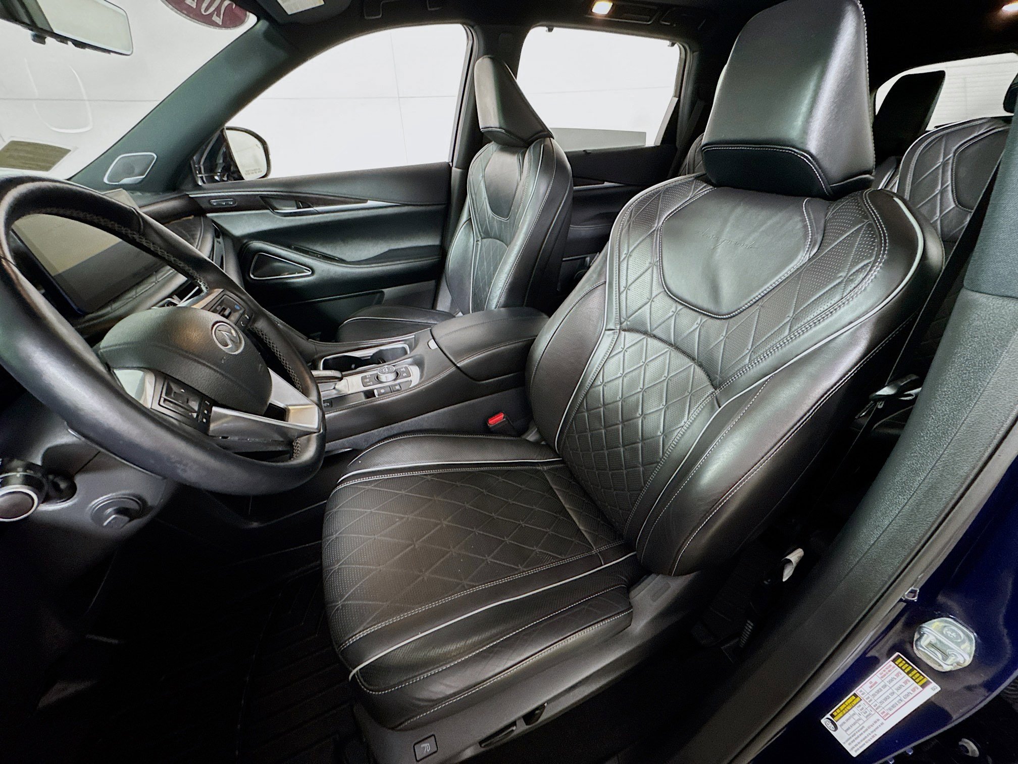 Used 2022 INFINITI QX60 Autograph AWD/4WD image 16