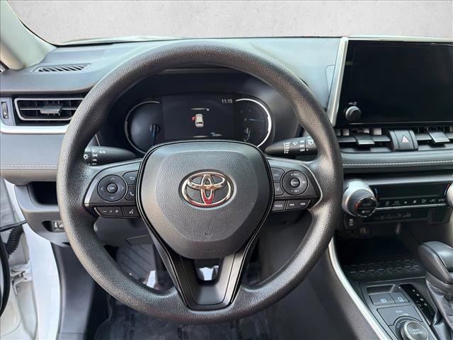 Used 2025 Toyota RAV4 LE AWD/4WD image 14