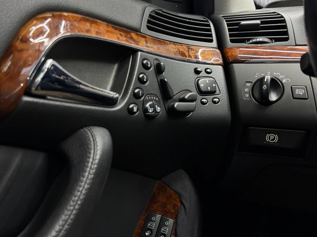 Used 2006 Mercedes-Benz S 55 AMG image 21
