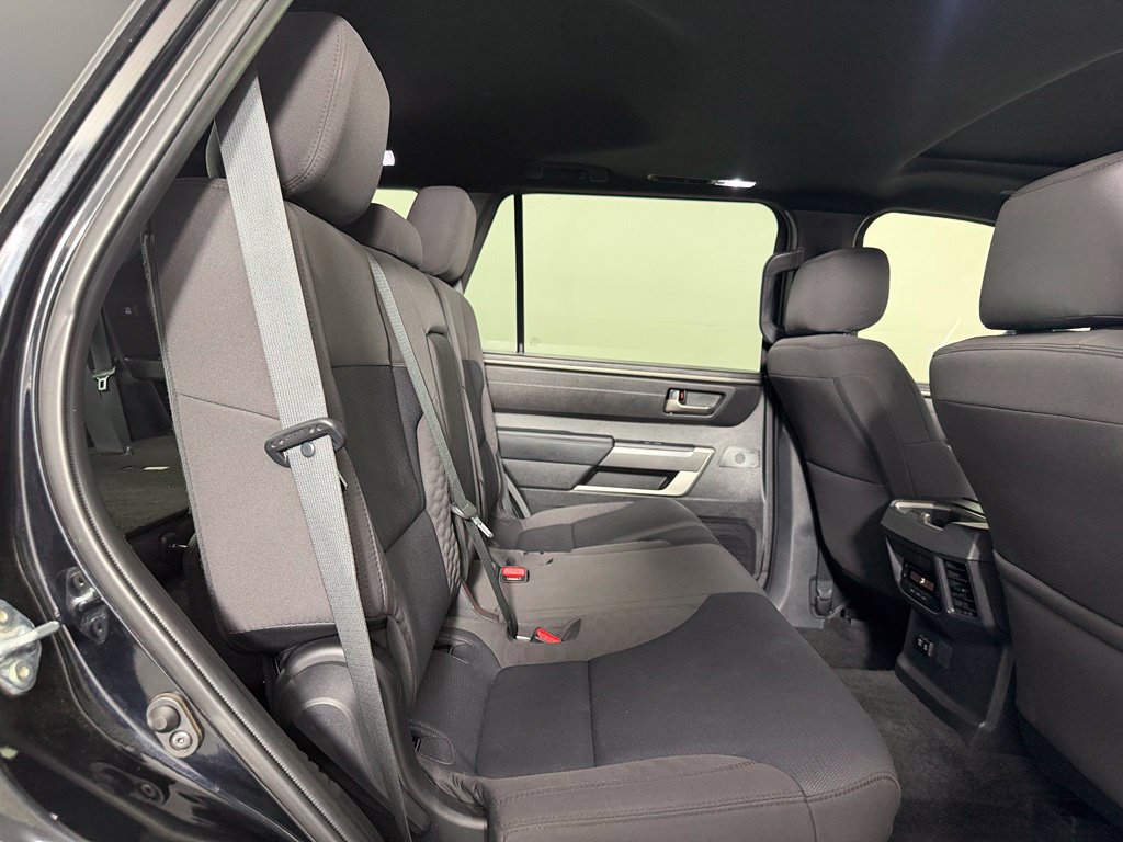 Used 2025 Toyota Sequoia 4WD image 17