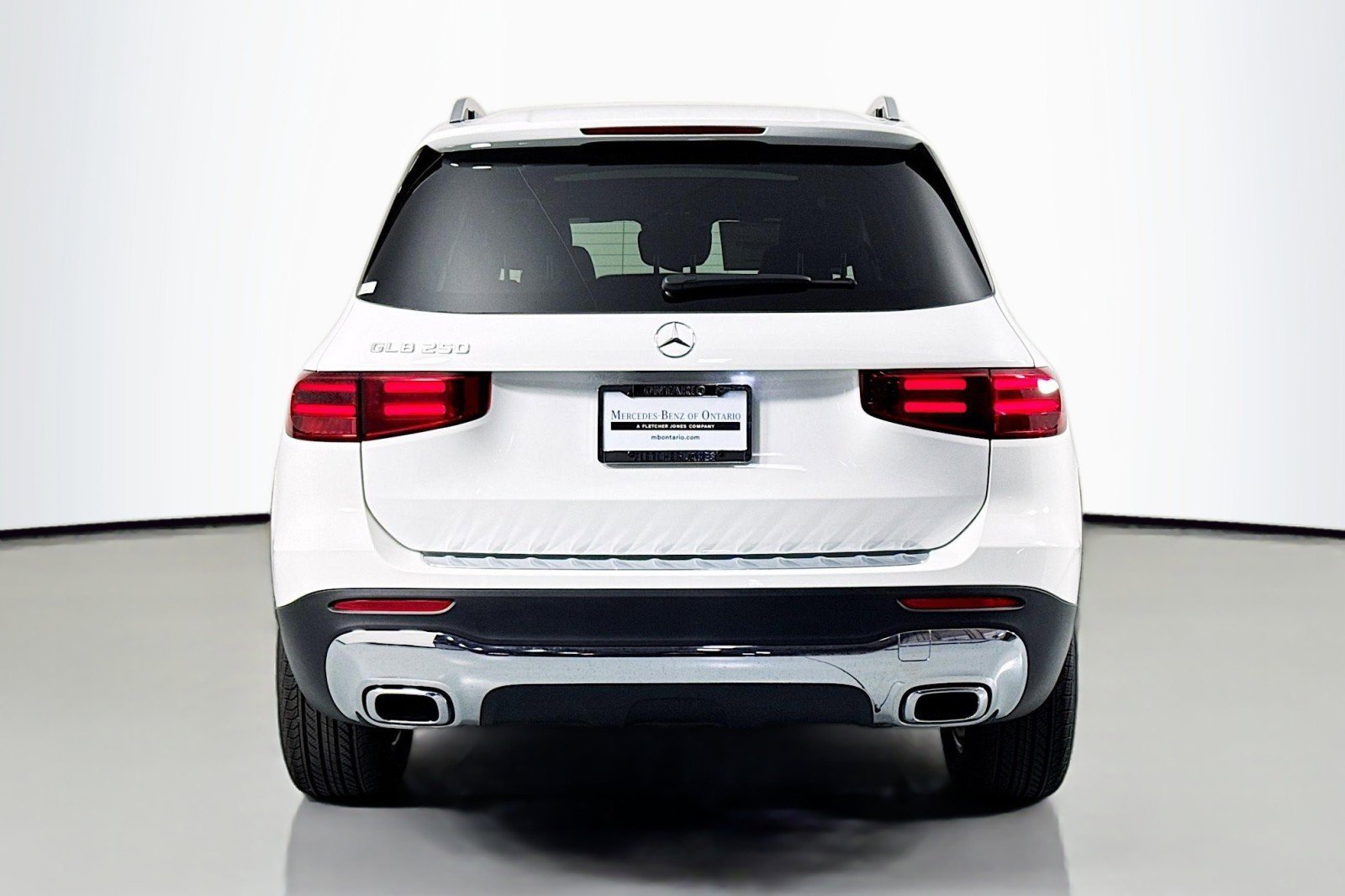 New 2026 Mercedes-Benz GLB 250 image 3