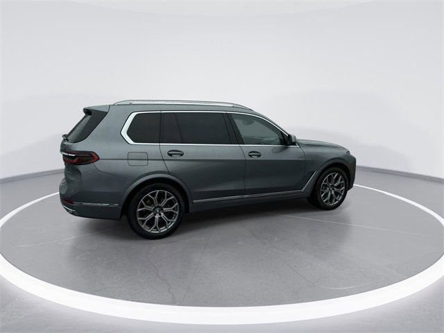 Used 2023 BMW X7 xDrive40i image 8