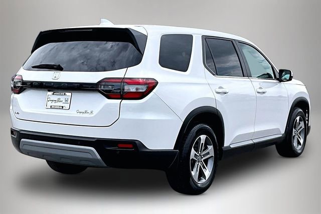 Used 2025 Honda Pilot EX-L image 5