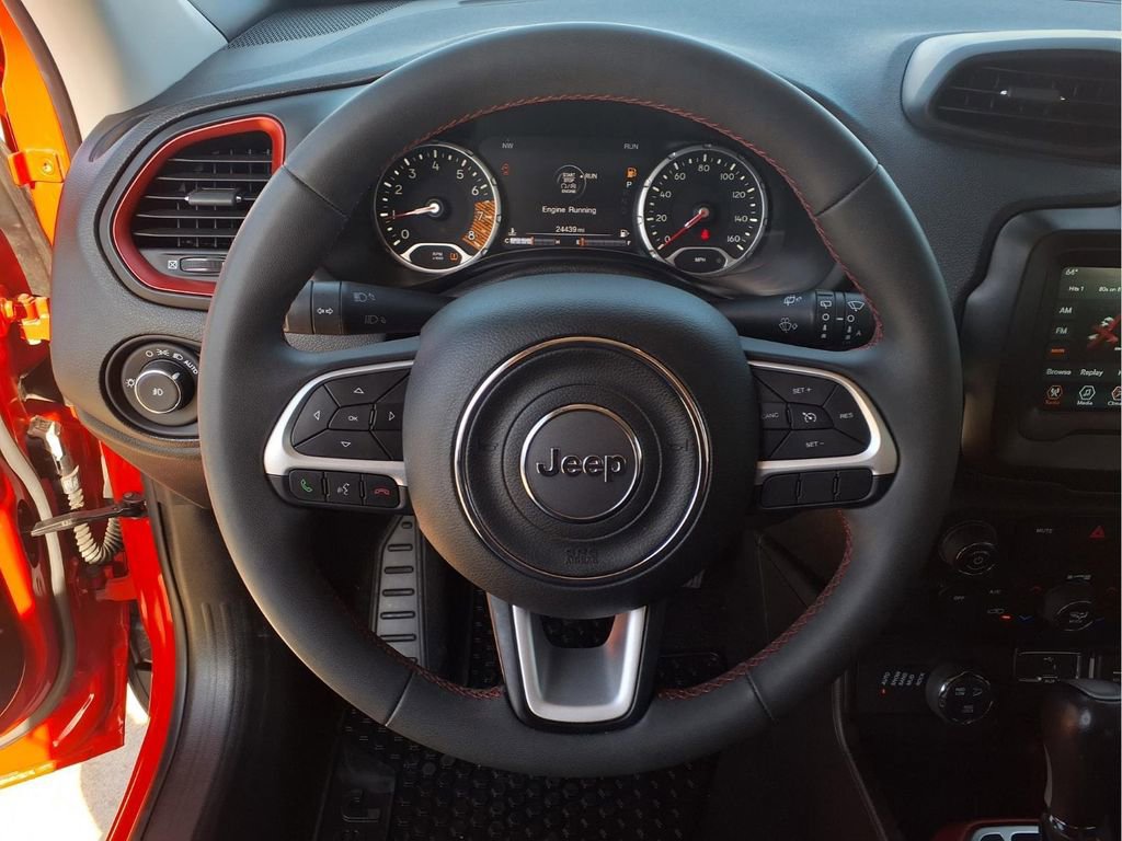 Used 2020 Jeep Renegade Trailhawk image 5