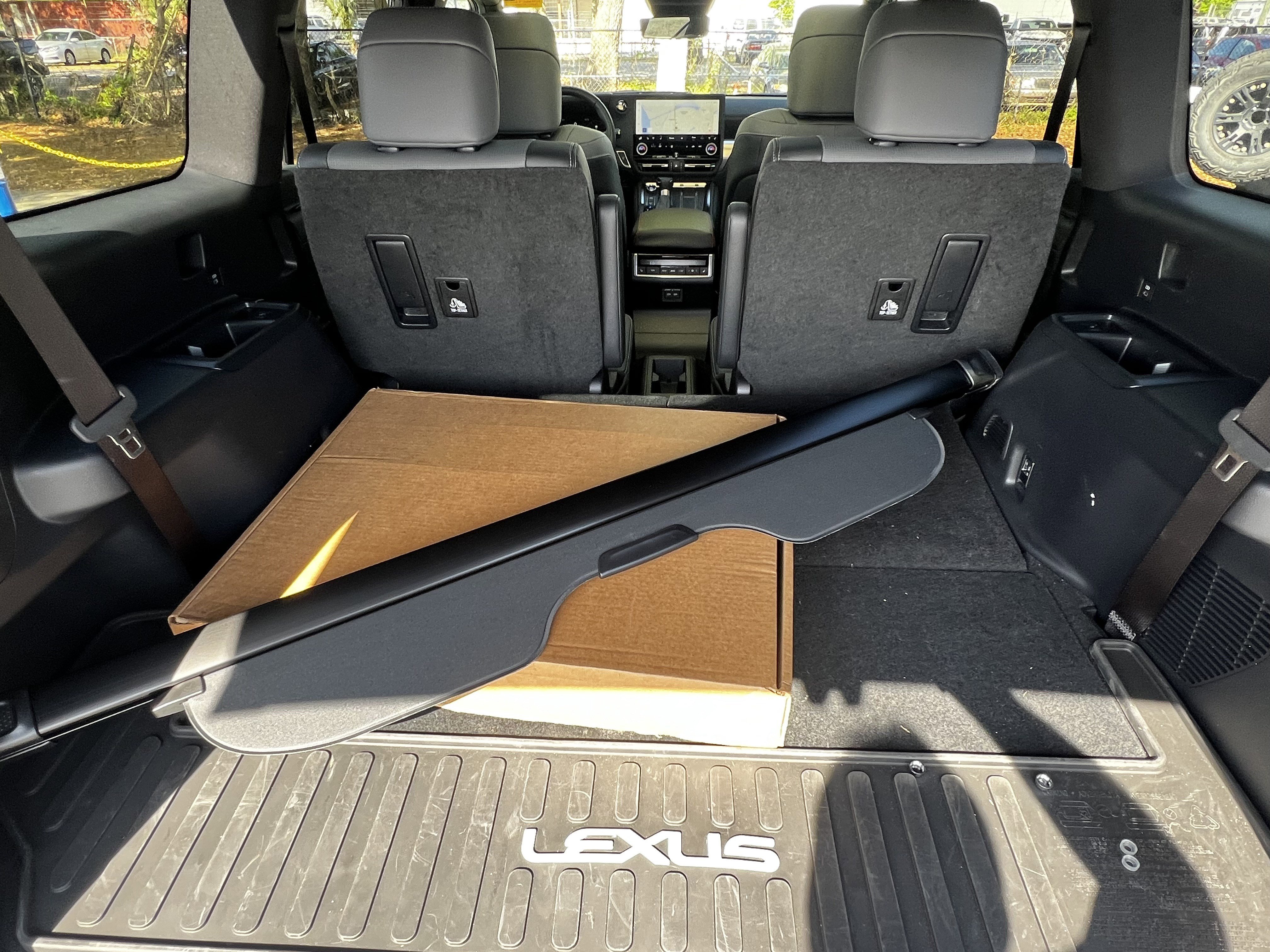 Used 2025 Lexus GX 550 w/ Accessory Package (2T) image 51