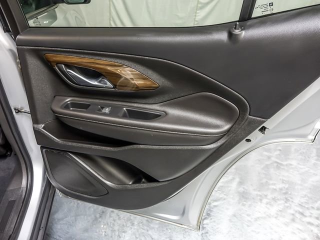 Certified 2020 GMC Terrain Denali w/ Denali Premium Package image 33