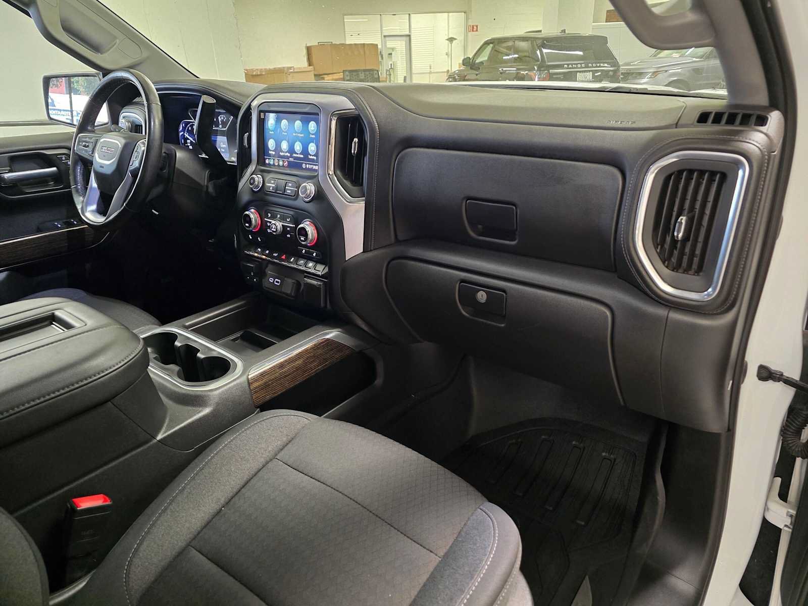 Used 2020 GMC Sierra 1500 Elevation w/ Elevation Value Package RWD image 10