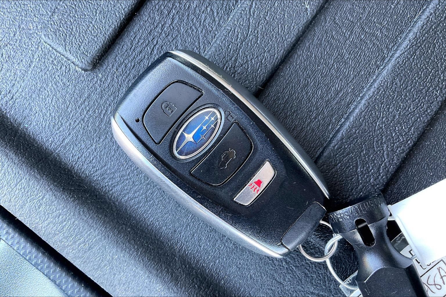 Certified 2024 Subaru Outback Onyx Edition AWD/4WD image 9