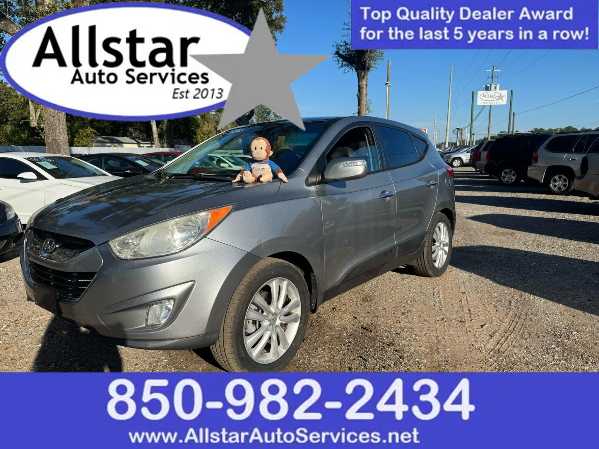 Used 2010 Hyundai Tucson Limited w/ Premium Pkg 4 AWD/4WD image 1
