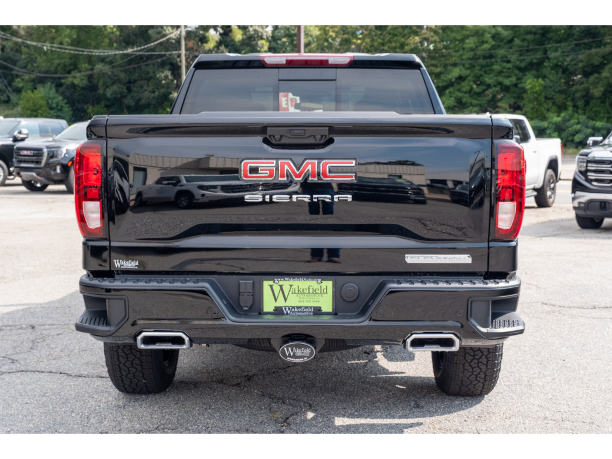 New 2026 GMC Sierra 1500 Elevation w/ Elevation Premium Package AWD/4WD image 7