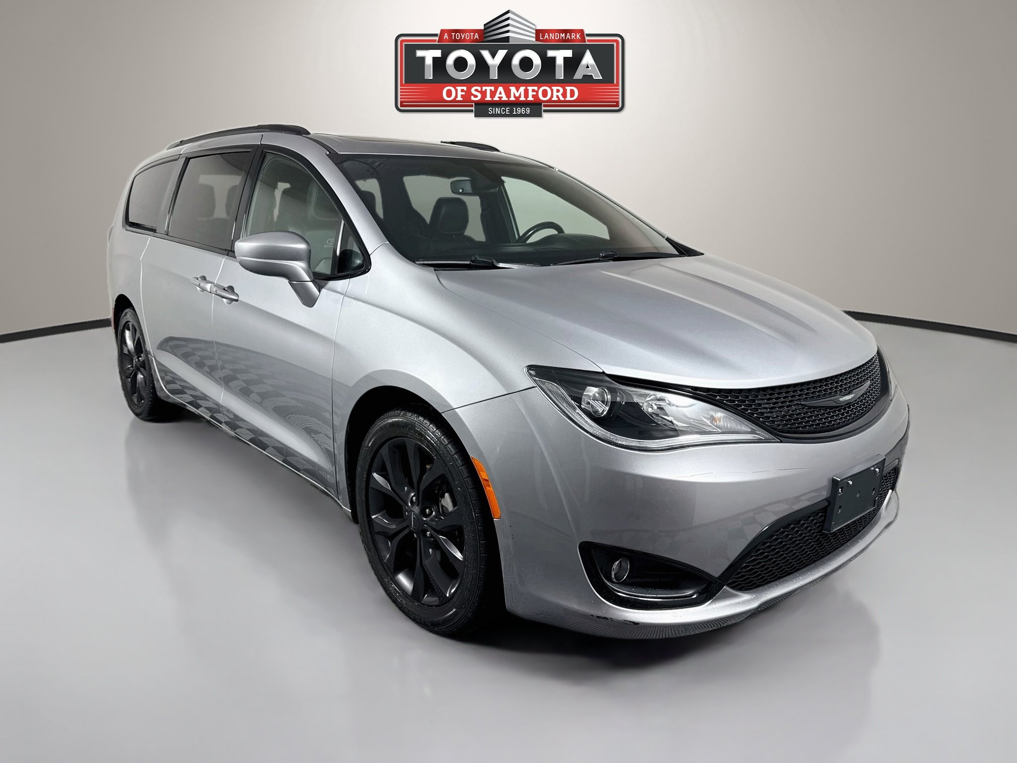 Used 2020 Chrysler Pacifica Touring-L Plus w/ S Appearance Package
