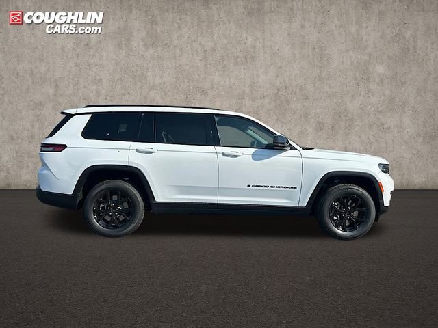 New 2025 Jeep Grand Cherokee L Altitude image 9