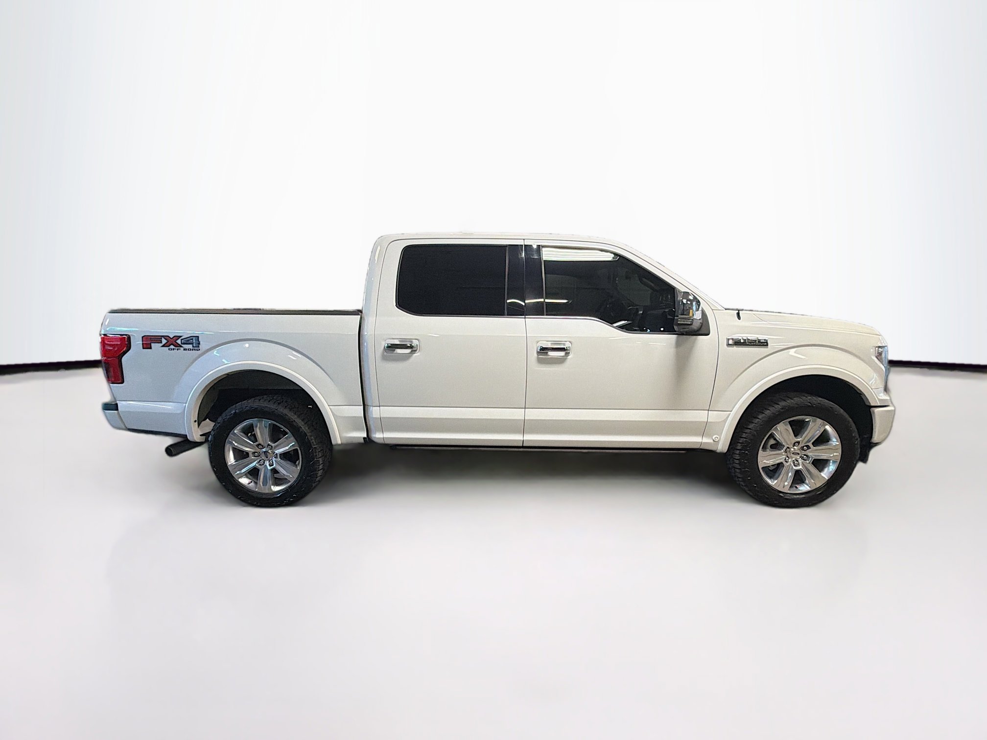 Used 2020 Ford F150 Platinum w/ Equipment Group 701A Luxury image 10