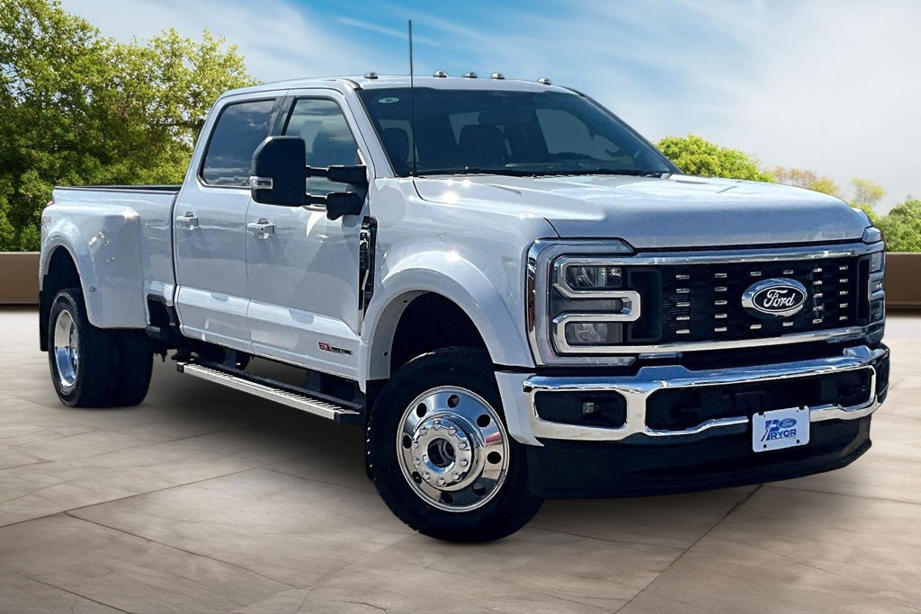 New 2027 Ford F450 XLT w/ XLT Premium Package AWD/4WD image 2