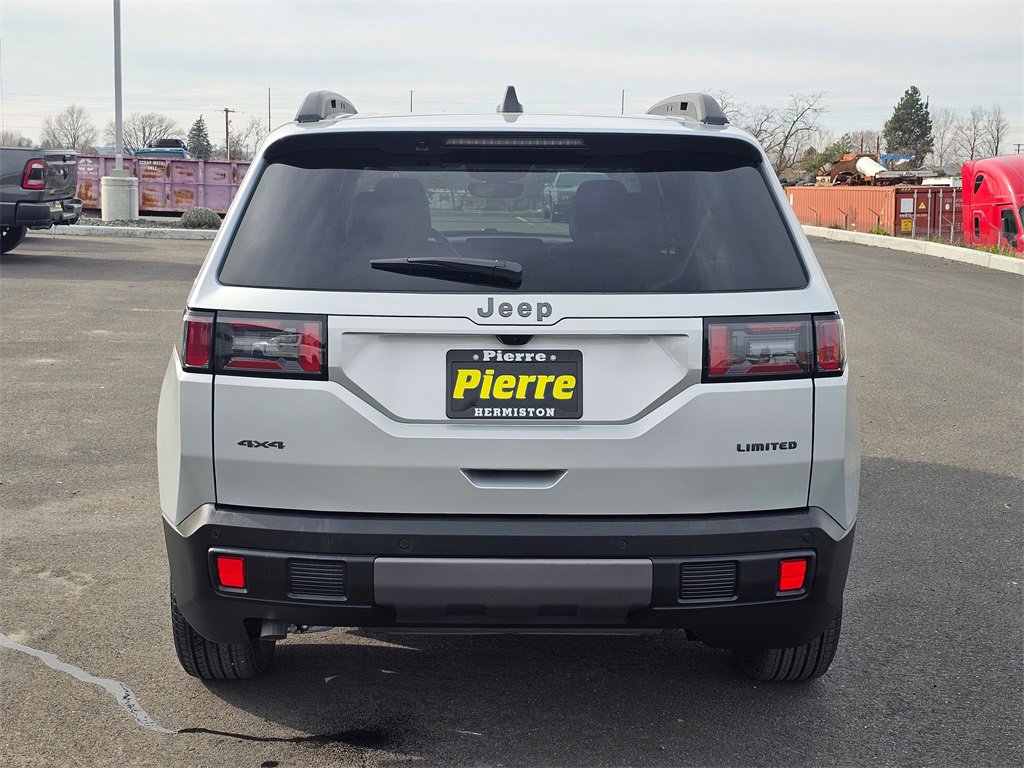 New 2026 Jeep Cherokee Laredo image 5