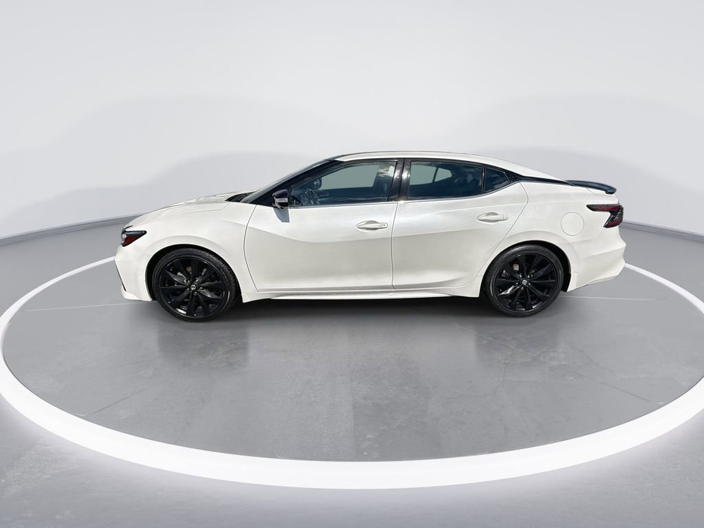 Used 2021 Nissan Maxima SR w/ Sport Mat Group FWD image 5