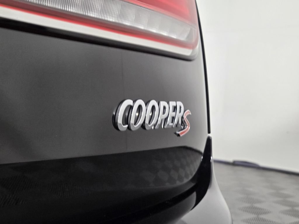 Used 2022 MINI Cooper Clubman S FWD image 22