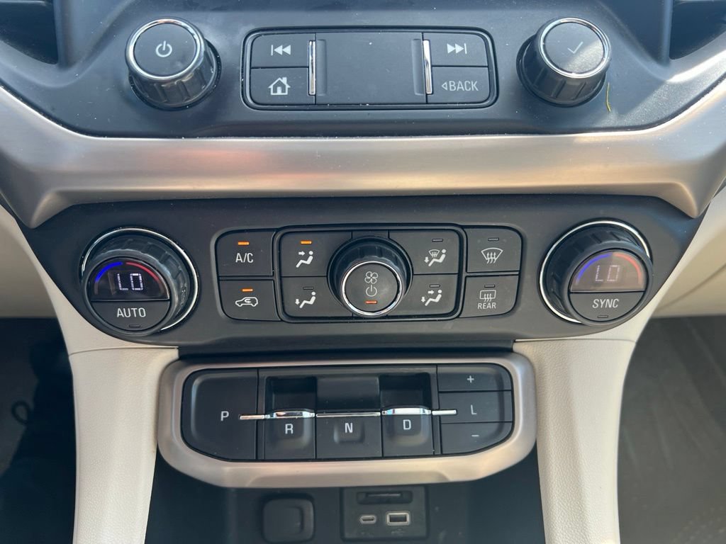 Used 2020 GMC Acadia Denali FWD image 17