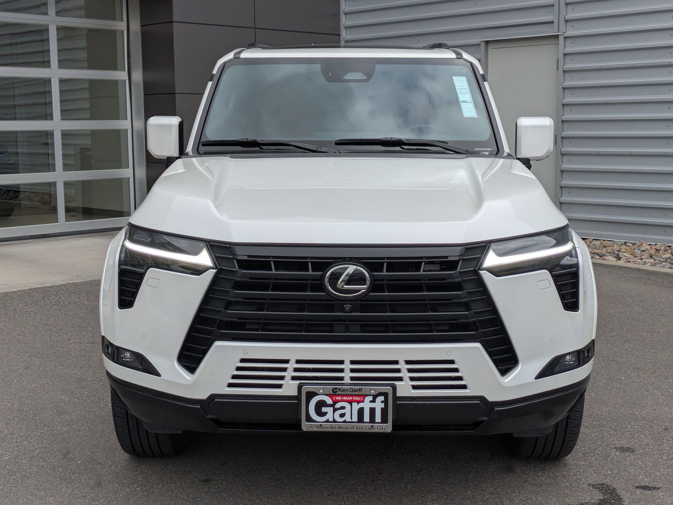 Used 2024 Lexus GX 550 w/ Accessory Package (Z1) image 9
