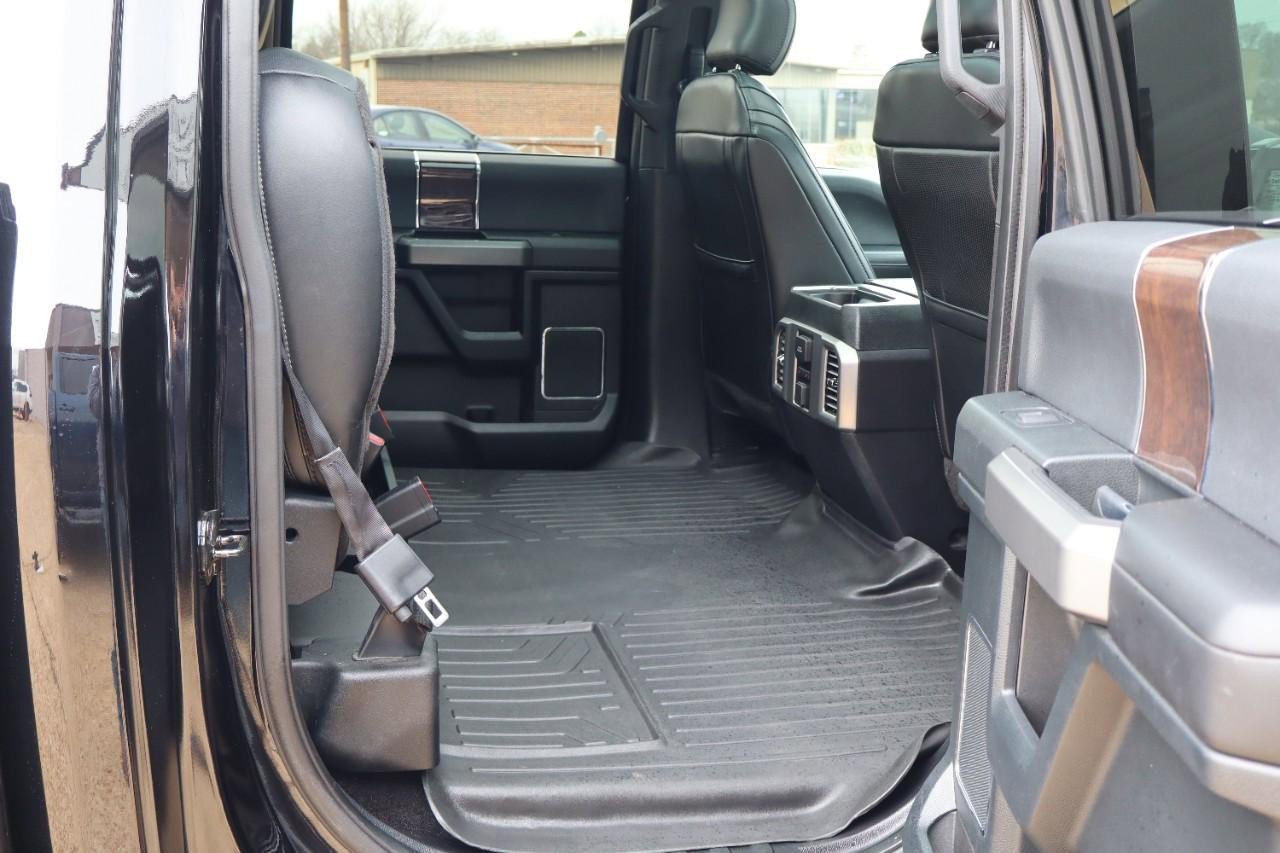 Used 2016 Ford F150 Platinum w/ Equipment Group 701A Luxury image 31