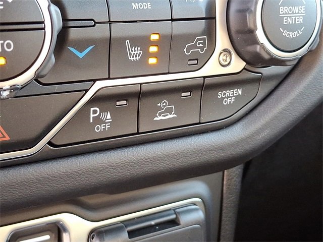 New 2025 Jeep Wrangler Sahara image 21