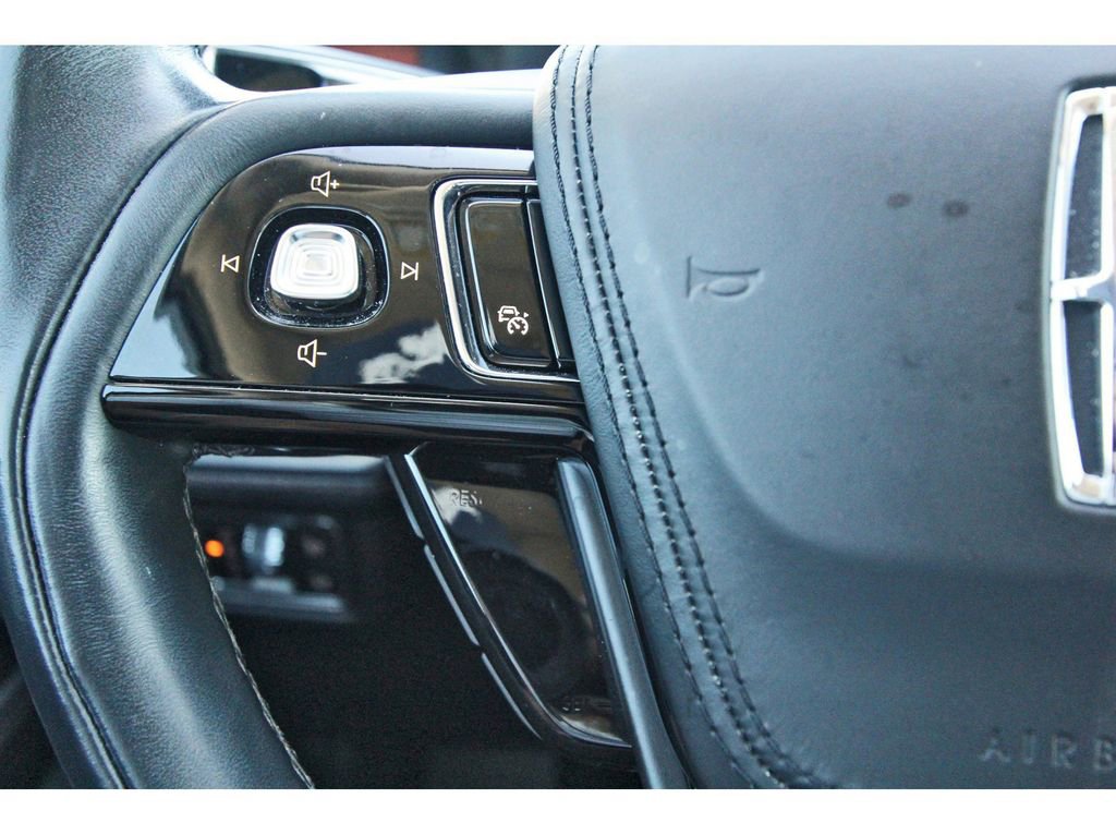Used 2023 Lincoln Aviator Reserve w/ Equipment Group 201A RWD image 19