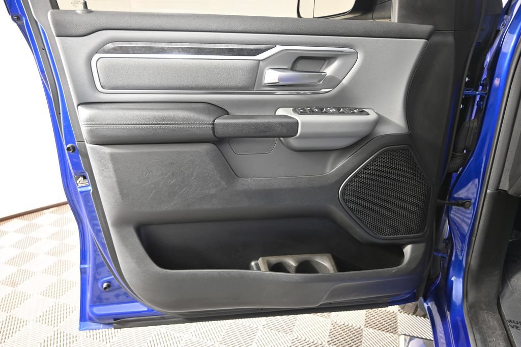 Used 2019 RAM 1500 Big Horn AWD/4WD image 18