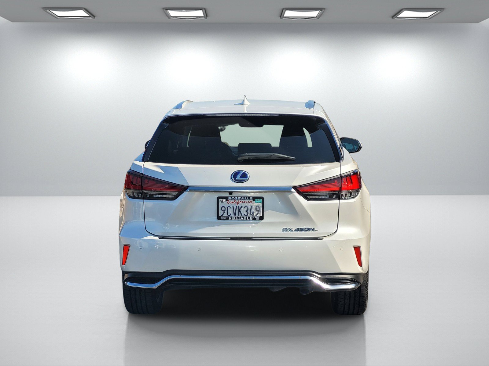 Used 2022 Lexus RX 450hL Luxury w/ Cold Area Package (CT) AWD/4WD image 5