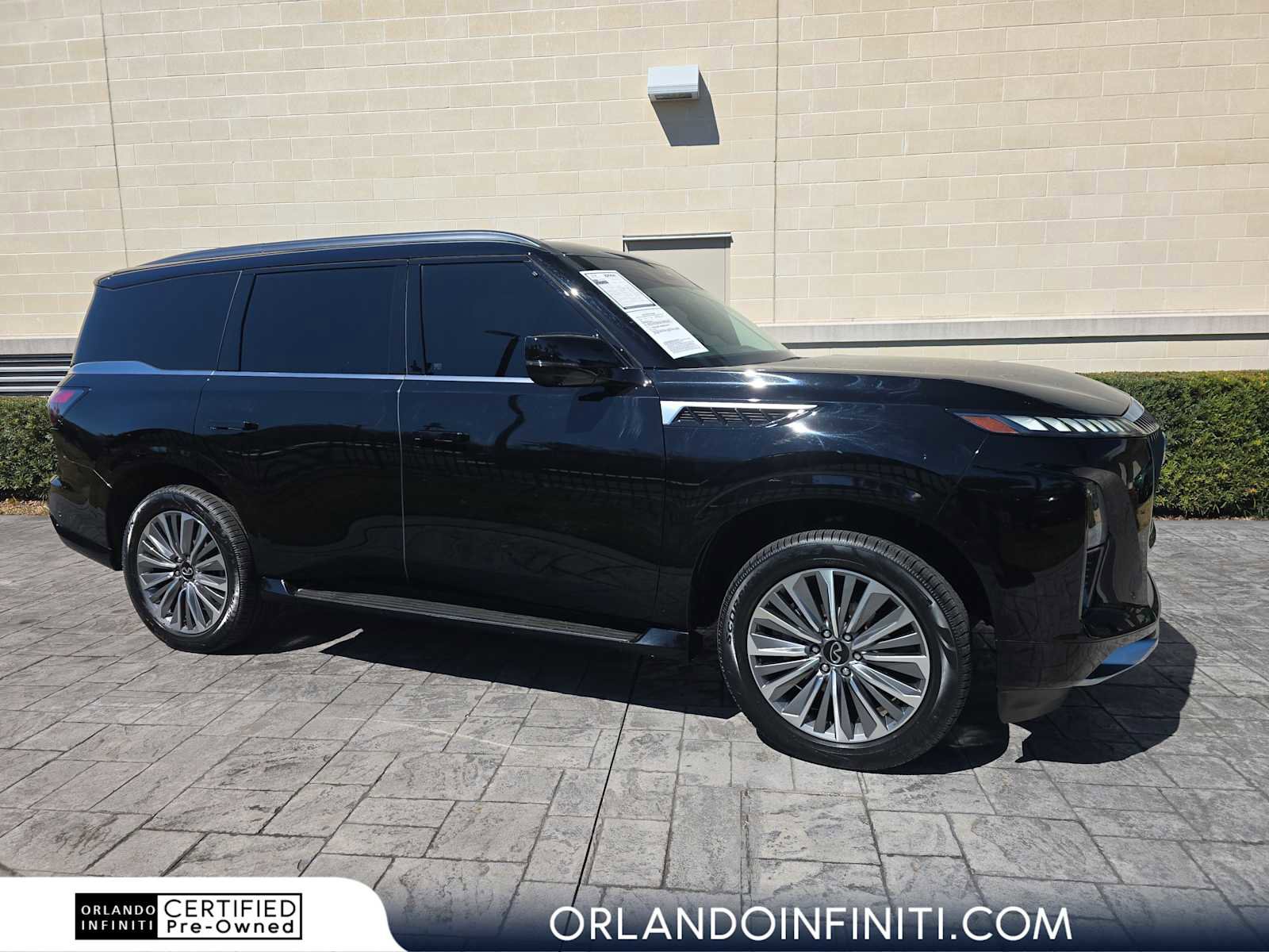 Certified 2025 INFINITI QX80 Luxe