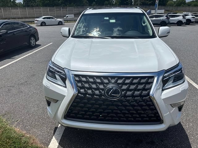 Used 2022 Lexus GX 460 Luxury AWD/4WD image 2