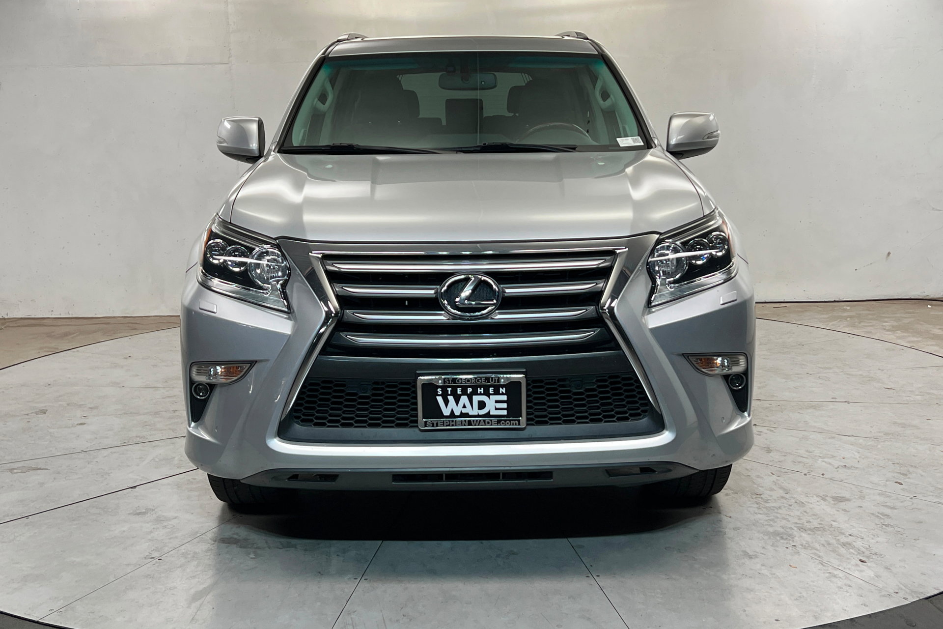 Used 2018 Lexus GX 460 Premium w/ Premium Package image 9