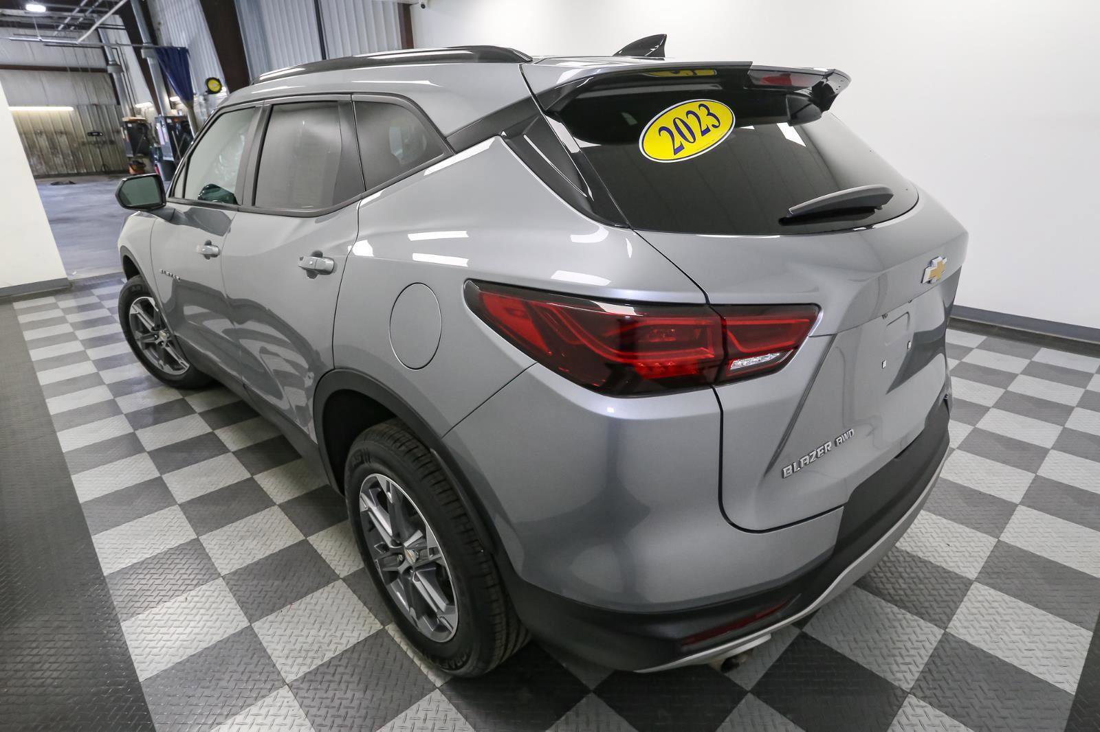 Used 2023 Chevrolet Blazer LT w/ Convenience Package image 12