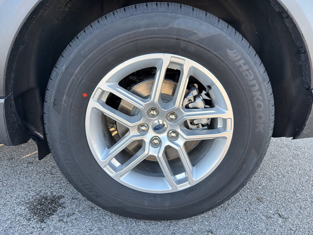 New 2026 Ford Explorer Active w/ Active Comfort Package RWD image 20