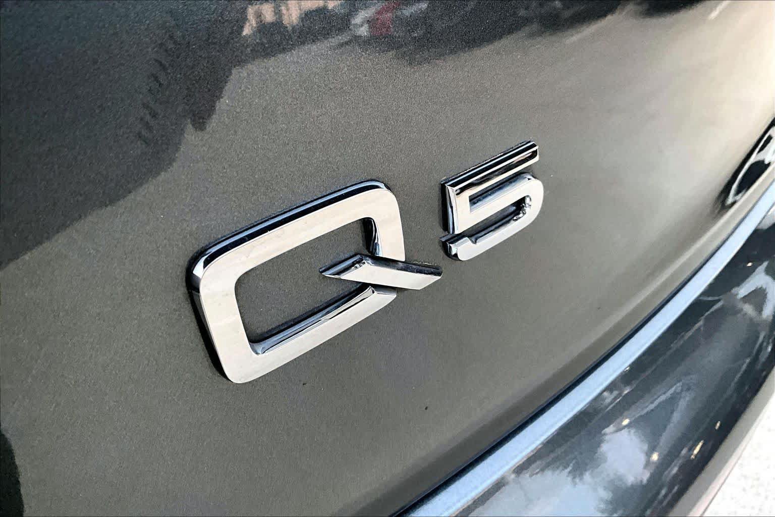 Used 2023 Audi Q5 2.0T Premium Plus w/ Premium Plus Package AWD/4WD image 34