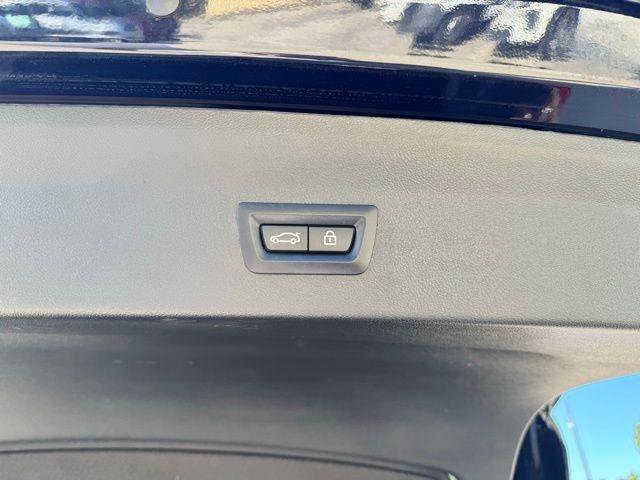 Used 2023 BMW X4 M40i w/ Premium Package image 26