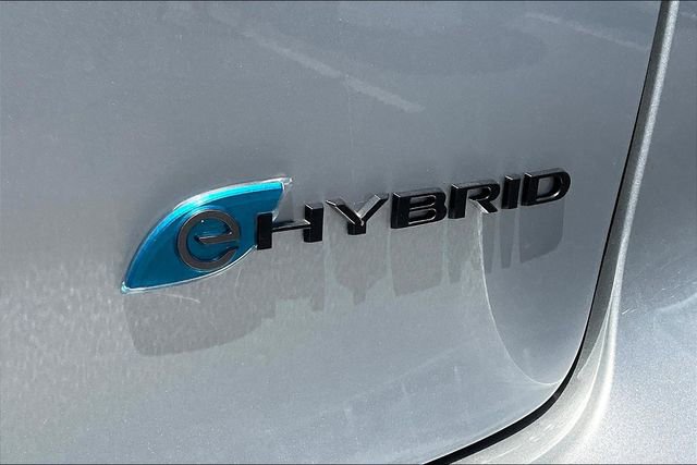 New 2023 Chrysler Pacifica Touring-L w/ S Appearance Package image 13