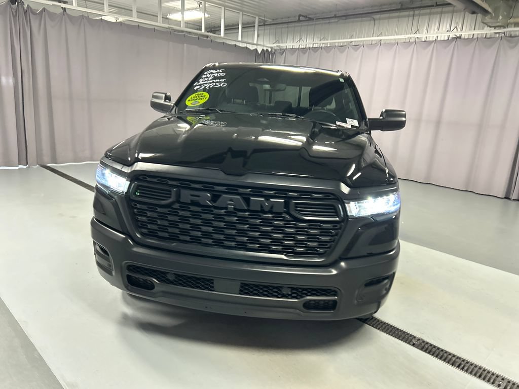 Used 2025 RAM 1500 Tradesman AWD/4WD image 2