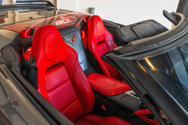 Used 2016 Chevrolet Corvette Z06 w/ 3LZ Preferred Equipment Group image 37