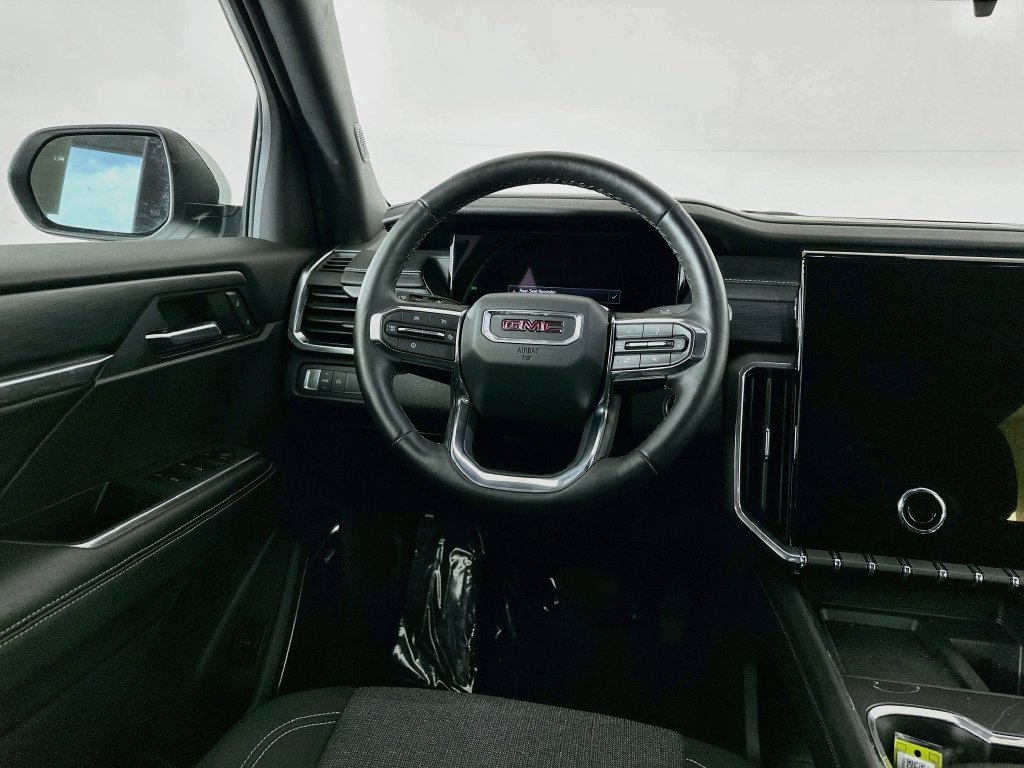 Used 2025 GMC Acadia Elevation FWD image 30