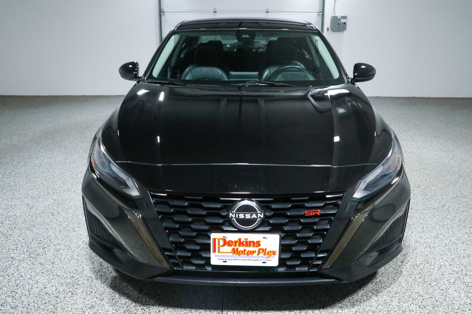 Used 2023 Nissan Altima 2.5 SR FWD image 4