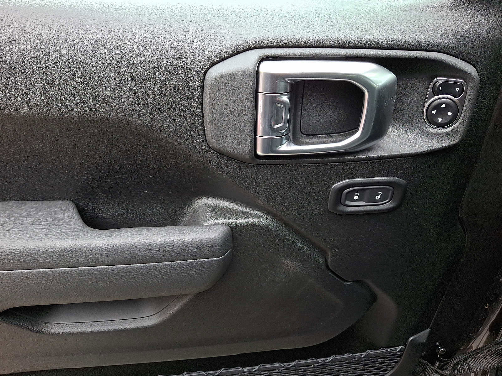 New 2026 Jeep Wrangler Unlimited Sport image 8