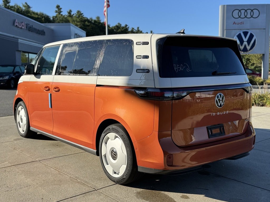 New 2025 Volkswagen ID. Buzz 1st Edition image 13