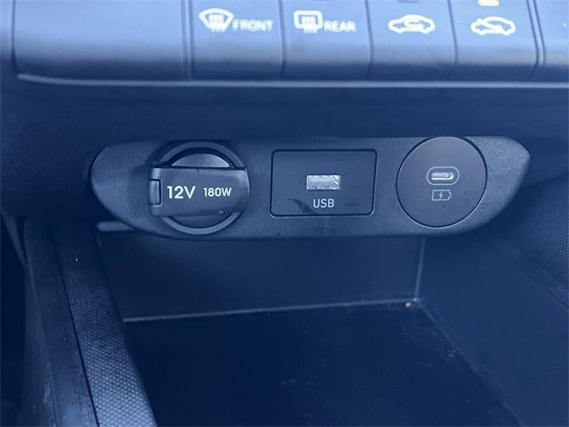 Certified 2025 Hyundai Elantra Blue image 13