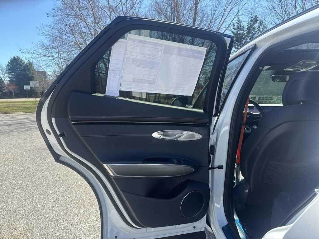 New 2026 Genesis GV70 3.5T Sport Advanced AWD/4WD image 21